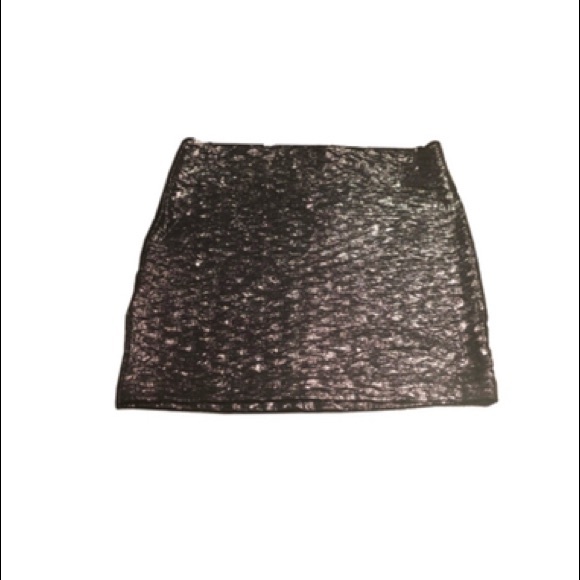 BCBG Generation metallic mini skirt NWT - Picture 8 of 8